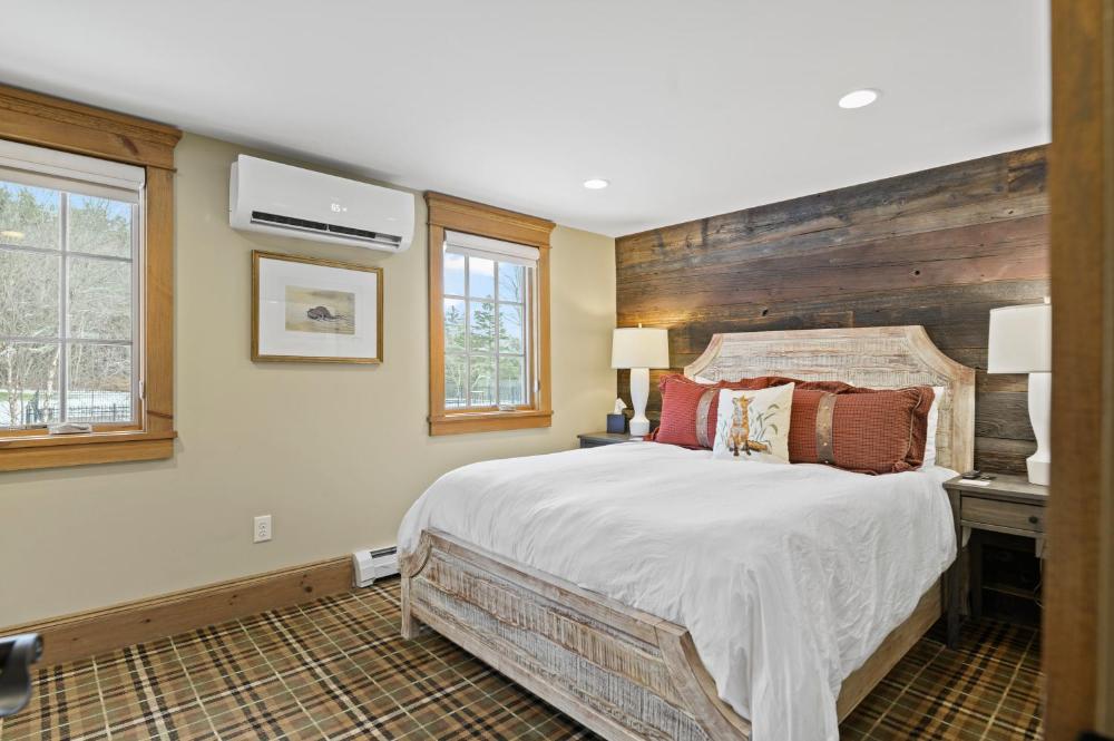 Deluxe Suite interior